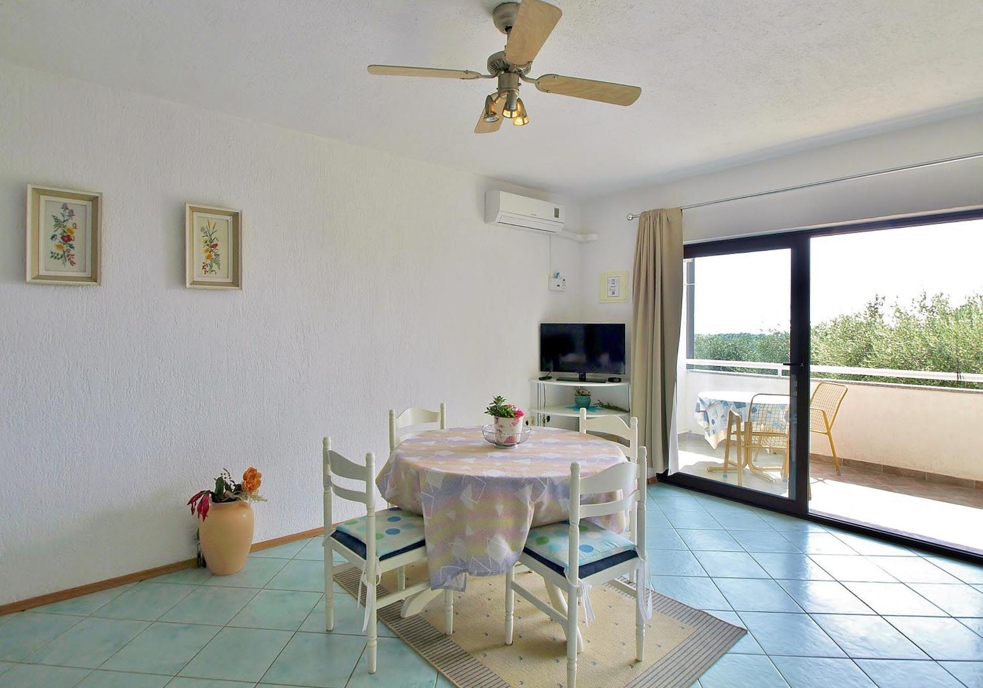 Apartments Eufemija Rab Town Kültér fotó